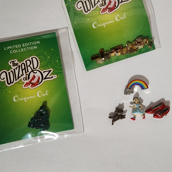 Origami Owl Wizard of Oz Collection VHTF All NEW - Picture 8 of 9